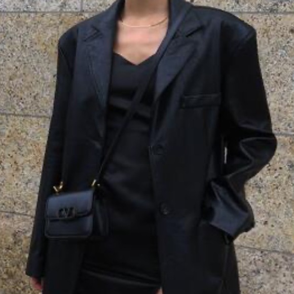 Meet your Posher, Avery - Picture 1 of 1